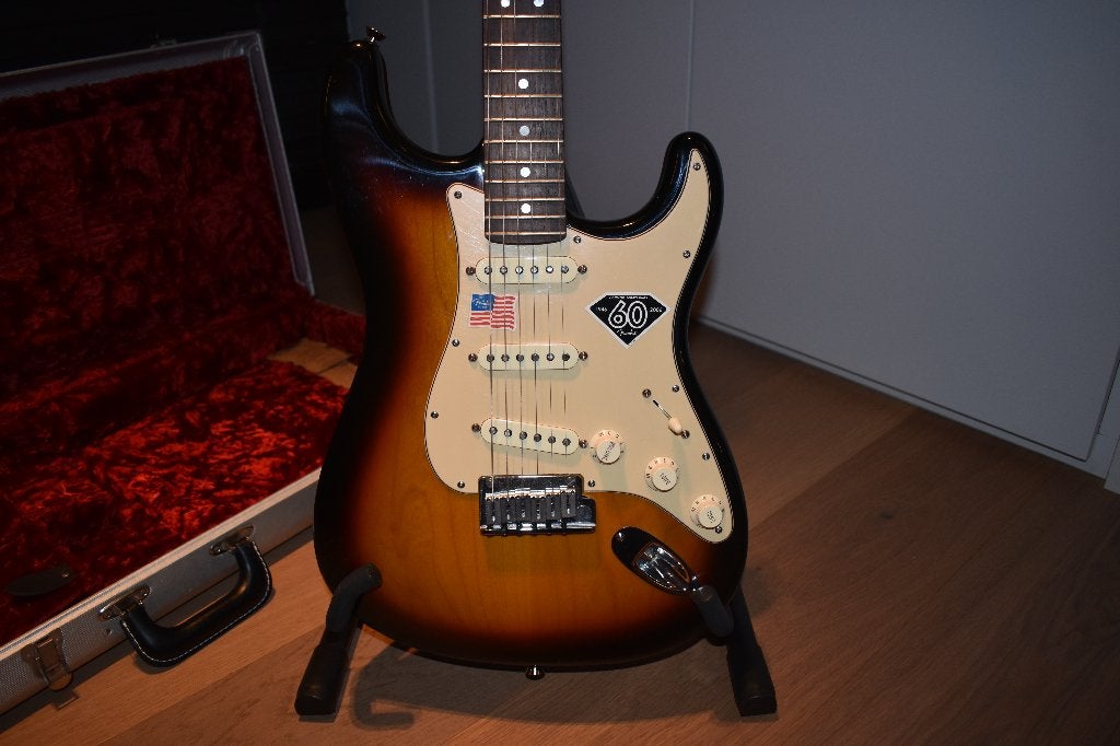 Fender USA 60th Anniversary Stratocaster, Muziek en Instrumenten, Snaarinstrumenten | Gitaren | Elektrisch, Ophalen of Verzenden