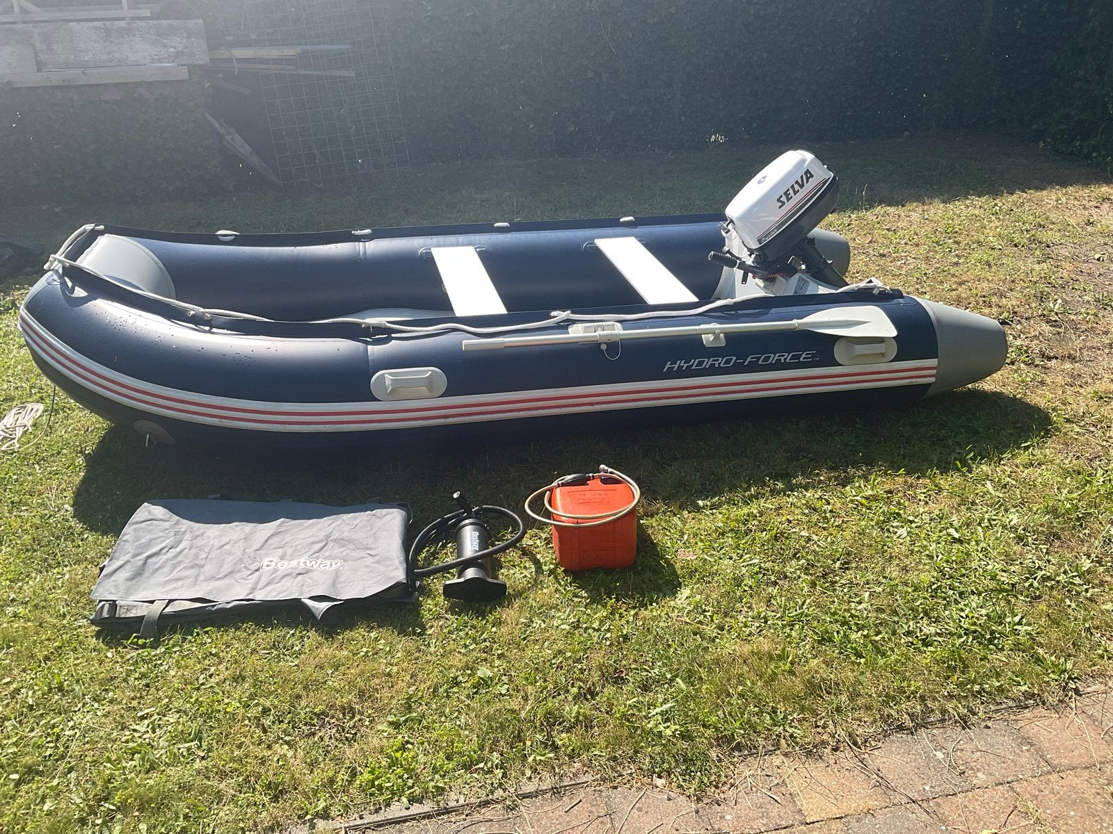 Hydro-Force rubberboot Selva buitenboordmotor 4 takt 5 pk, Watersport en Boten, Rubberboten, Ophalen, Airdeck, 4 m, 35 cm