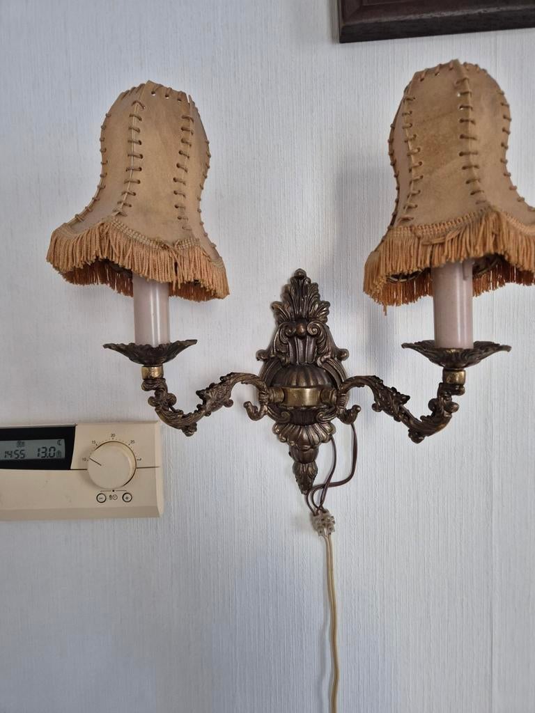 Mooie oude schemerlamp. Gedetailleerd design., Ophalen, Gebruikt