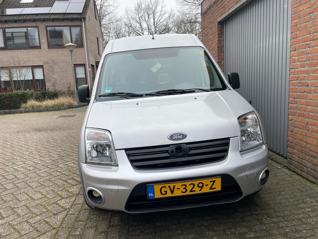 Ford 2004 Grijs, Caravans en Kamperen, Buscamper of Camperbus, Particulier, Ford, Handgeschakeld
