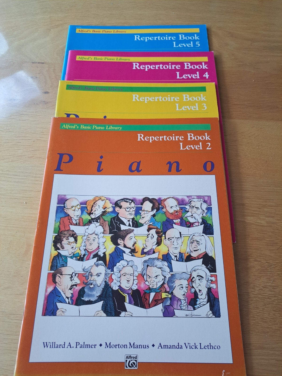 Alfred's Basic Piano Library Repertoire Boek (Levels 2-5), Muziek en Instrumenten, Klassiek, Les of Cursus, Nieuw, Ophalen of Verzenden