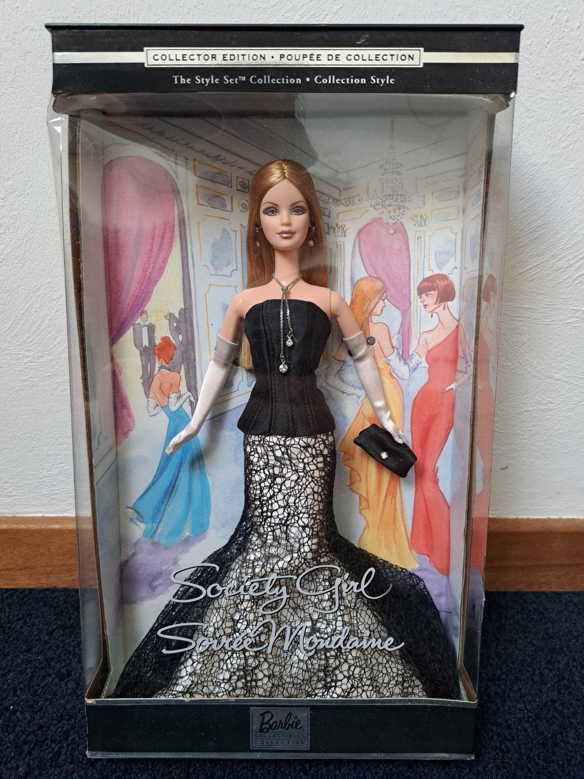 Barbie Collector Edition Society Girl Pop - Nieuw in doos, Verzamelen, Poppen, Ophalen of Verzenden, Nieuw