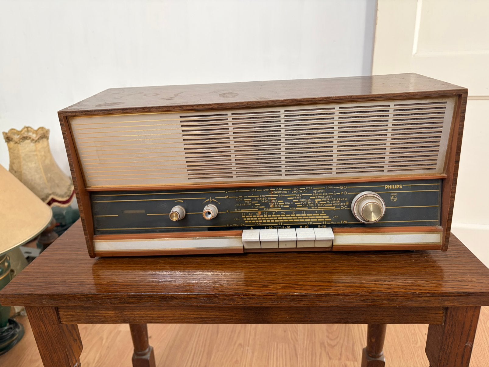 Originele oude radio, Ophalen