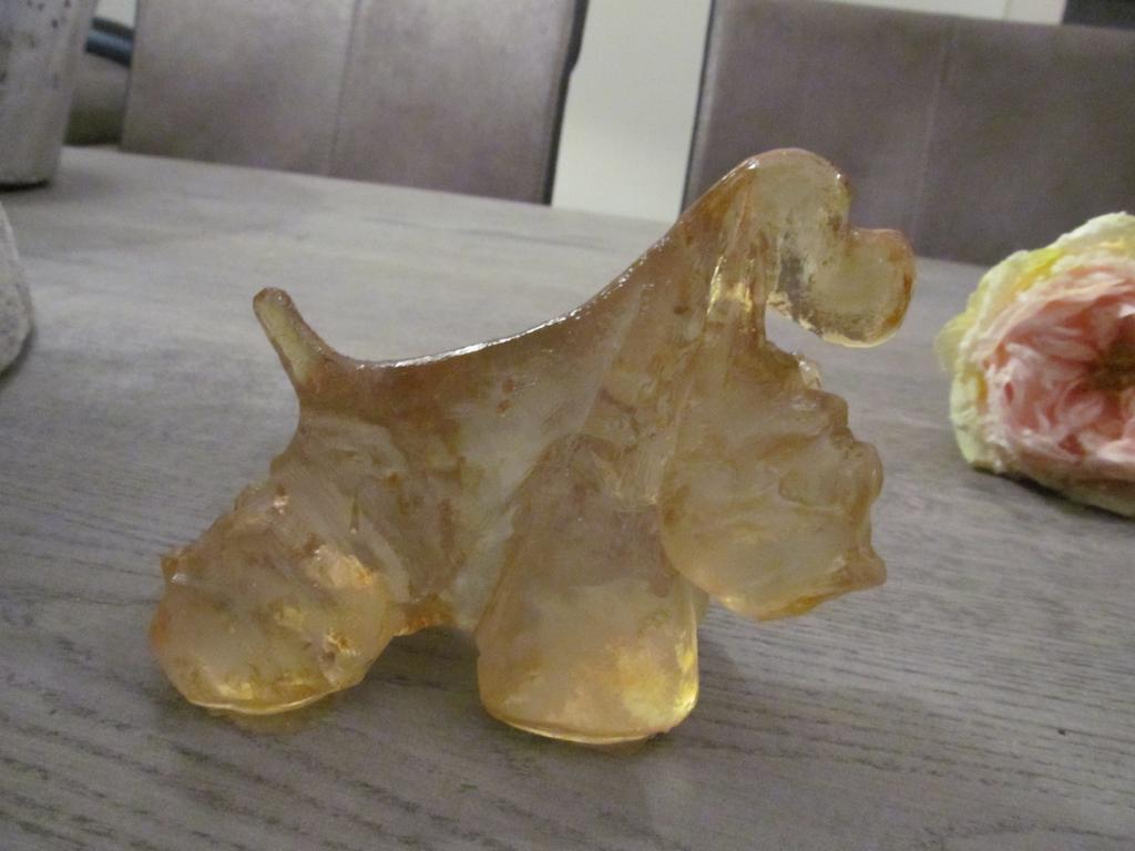 Hond Cocker Spaniel Kunststof / Acryl ?, Ophalen of Verzenden, Zo goed als nieuw, Dier
