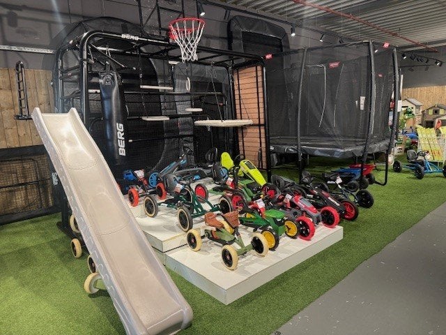 Berg Playbase sport en speeltoestel schommel voetbaldoel