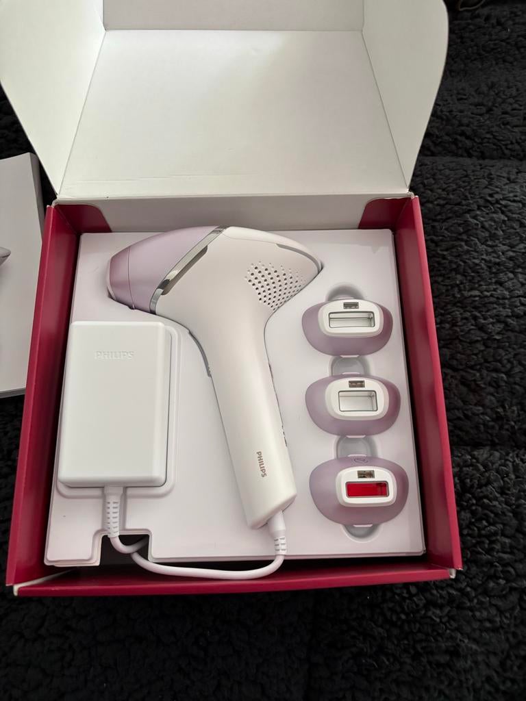 Philips Lumea Prestige 8000 series IPL Ontharingsapparaat, Ophalen of Verzenden, Zo goed als nieuw, Scheren en Epileren