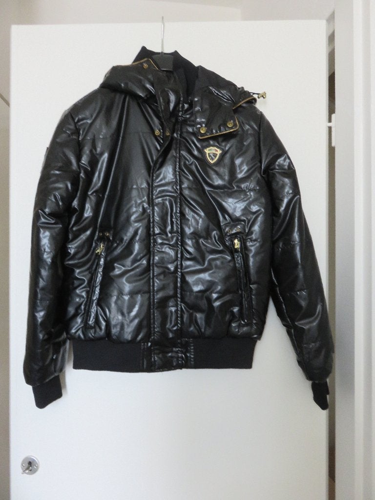 NIEUW NAGATA LAK JAS UIT ITALIE FORZA S NIEUWPRIJS € 129,90, Zwart, Nieuw, Ophalen of Verzenden, Maat 36 (S)