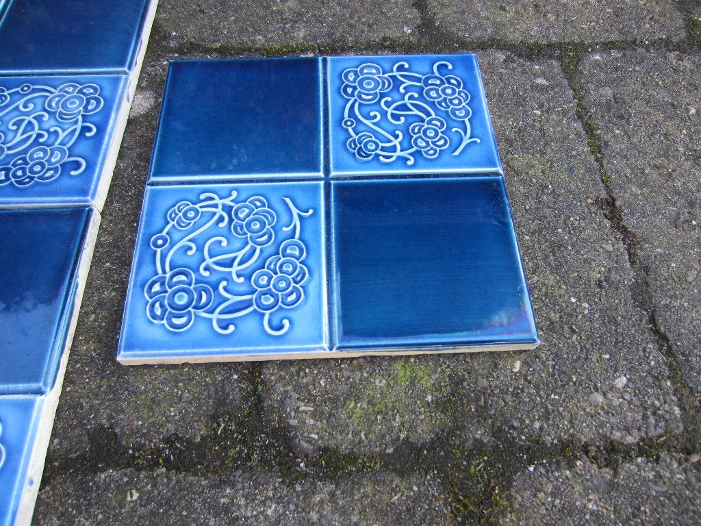 250 stuks Prachtige art nouveau wandtegels twee tinten blauw, Antiek en Kunst, Ophalen