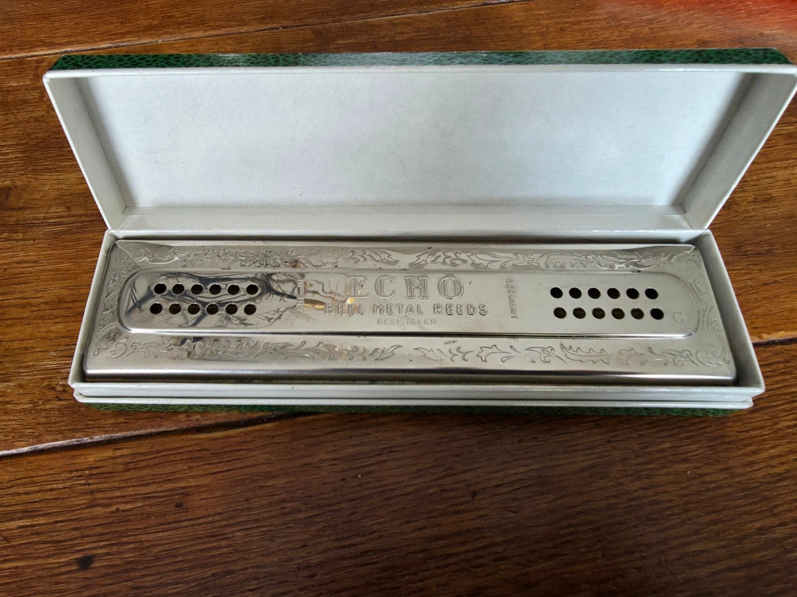 Hohner Echo Harp Mondharmonica - Zo goed als nieuw, Muziek en Instrumenten, Blaasinstrumenten | Mondharmonica's, Zo goed als nieuw