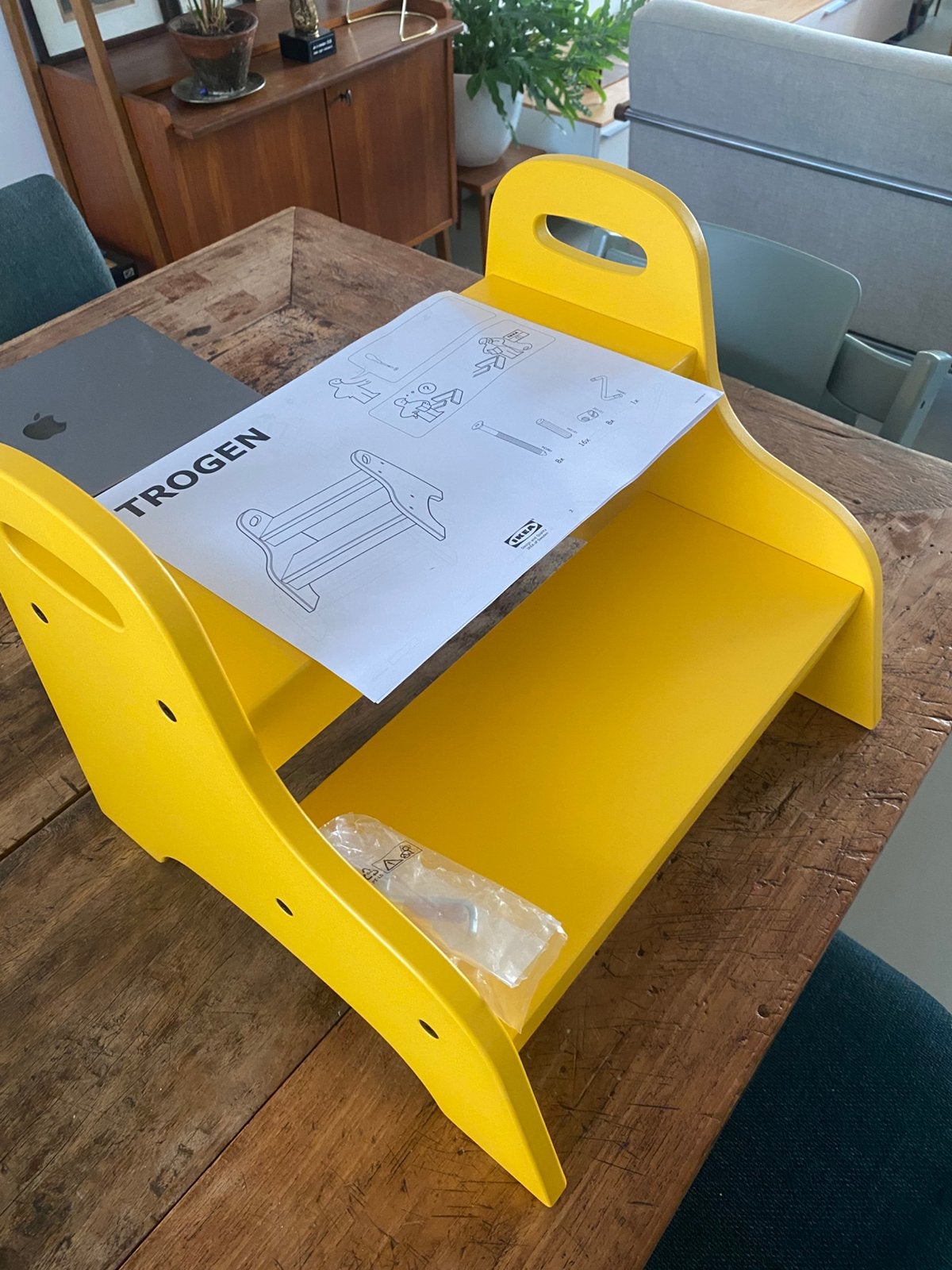 Trogen trapje IKEA Nieuw!, Tuin en Terras, Ophalen, Nieuw, Hout