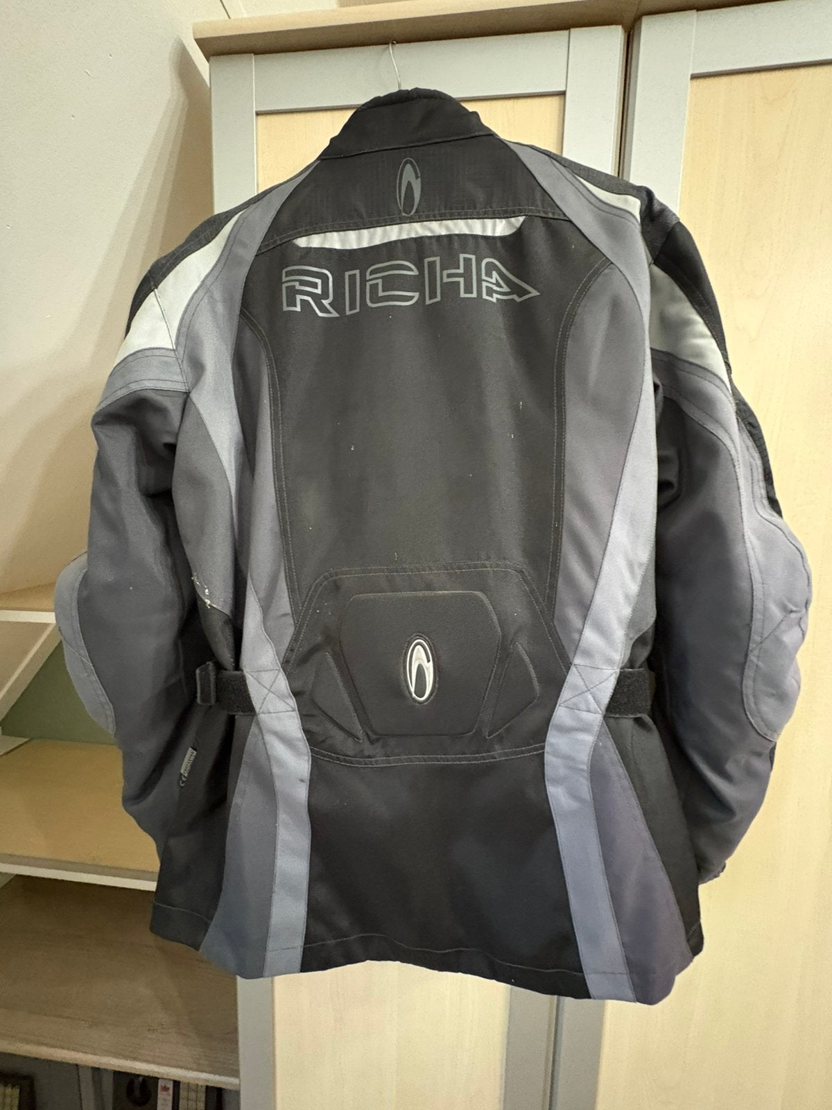 Motorjas met afritsbare binenvoering. Merk RICHA maat L., Ophalen, Tweedehands, Heren, Jas | textiel