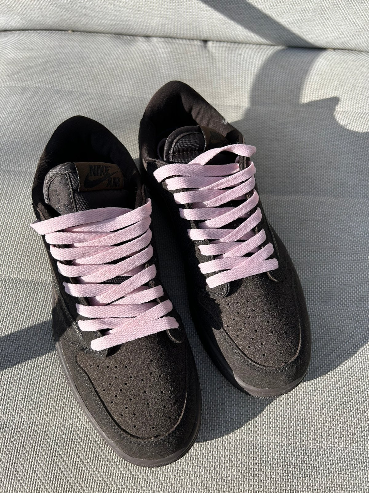 Travis scott nike schoenen, Bruin, Ophalen of Verzenden, Sneakers of Gympen, Zo goed als nieuw