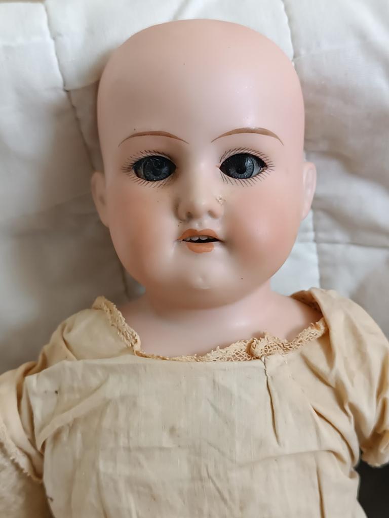 Antieke pop AM 370 (38 cm), Verzamelen, Poppen, Ophalen of Verzenden, Gebruikt, Pop