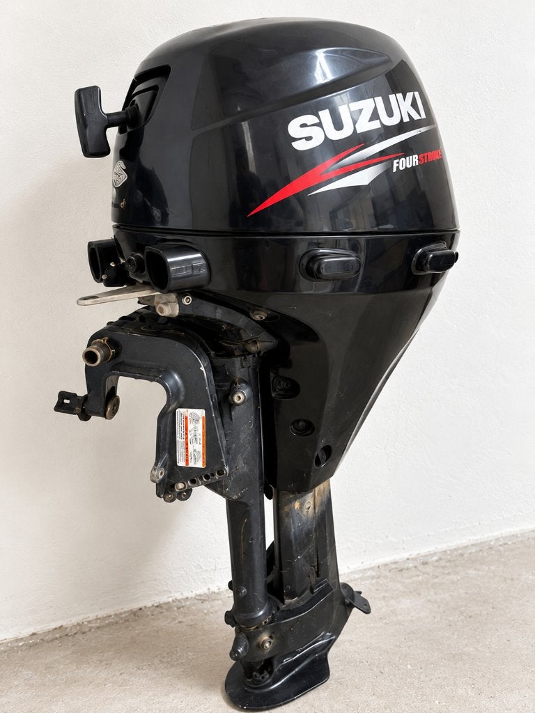 Suzuki 9.9 pk 4-takt buitenboordmotor. 2009. excl staartstuk, Watersport en Boten, Ophalen, Gebruikt, 5 tot 10 pk, Elektrische start