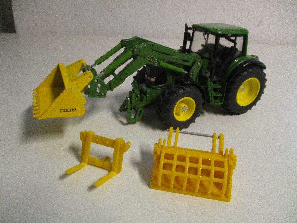 Siku John Deere 6920 met voorlader en hulpstukken, Hobby en Vrije tijd, Modelauto's | 1:32, Ophalen of Verzenden, Gebruikt, Tractor of Landbouw