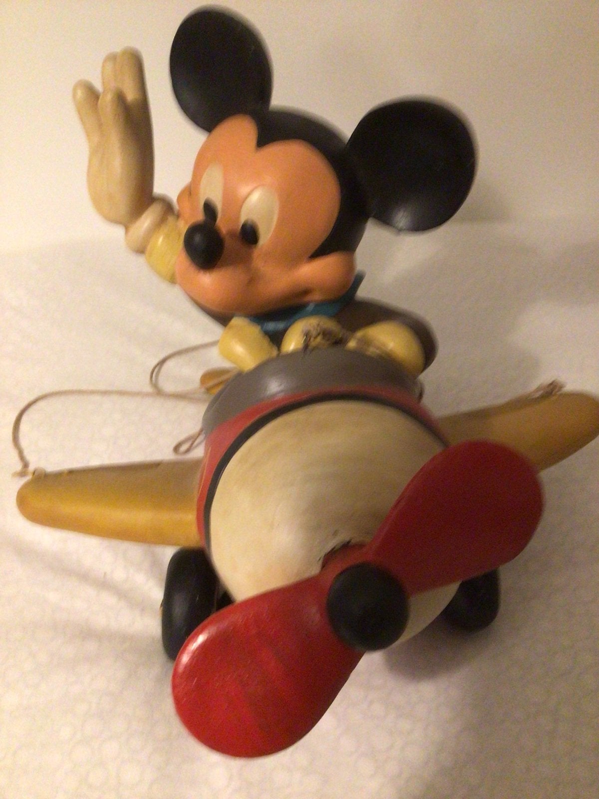 Mickey vliegtuig, Ophalen of Verzenden, Mickey Mouse, Zo goed als nieuw, Beeldje of Figuurtje