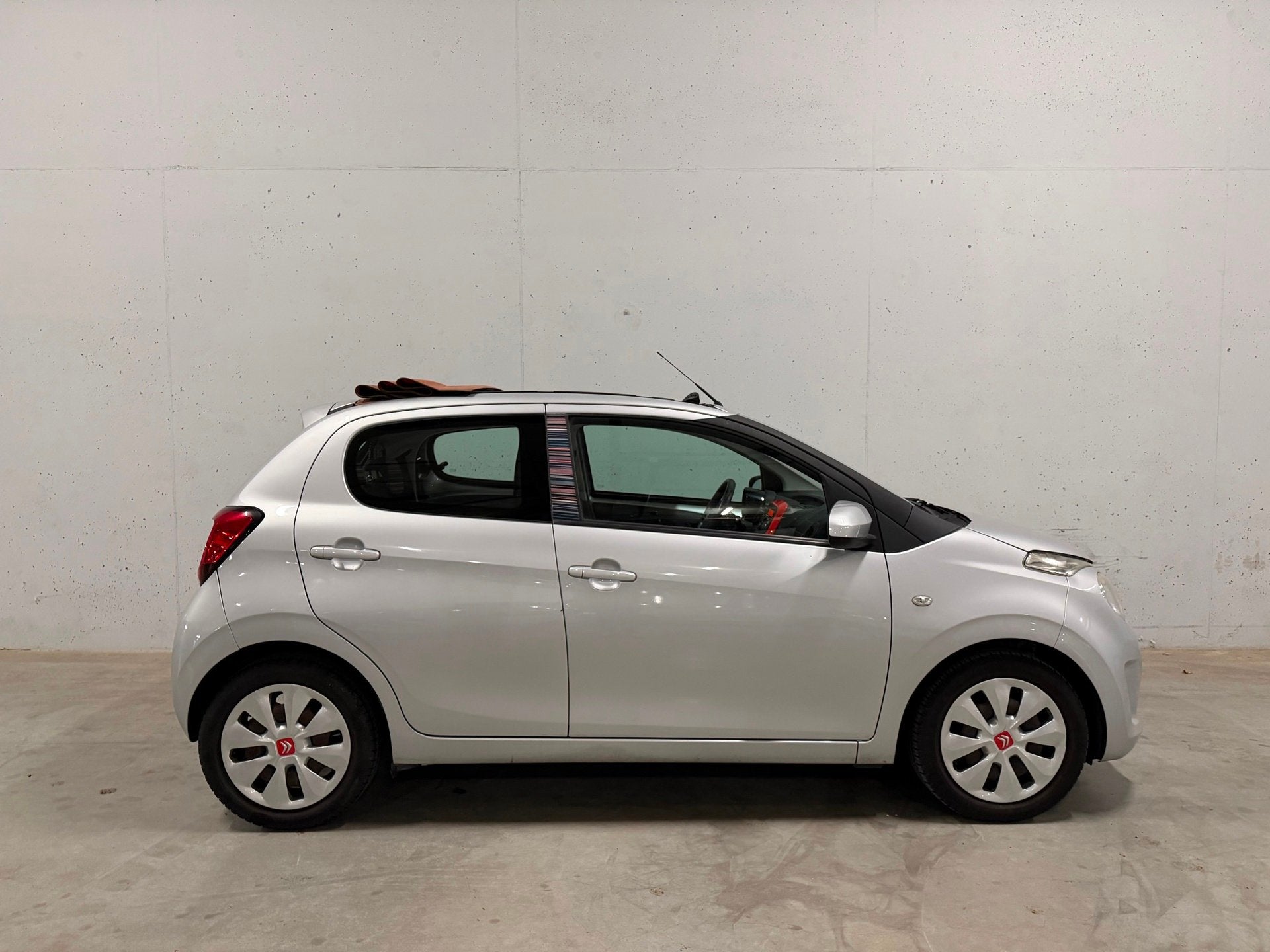 Citroen C1 1.2 PureTech Airscape Shine CABRIO 5drs. Airco, Voorwielaandrijving, Stof, Gebruikt, 1199 cc