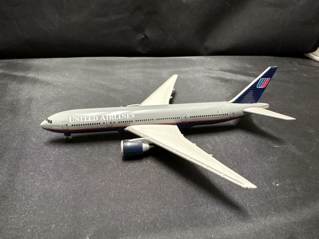 United Airlines Boeing 777 Modelvliegtuig Herpa 1:500, Ophalen of Verzenden, Zo goed als nieuw, Schaalmodel