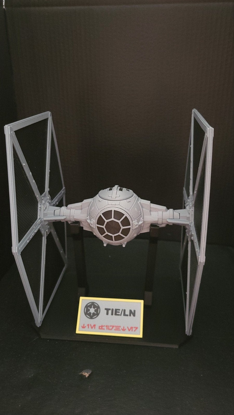 Star Wars TIE/LN Fighter Model met Display Stand, Ophalen of Verzenden, Nieuw, Actiefiguurtje