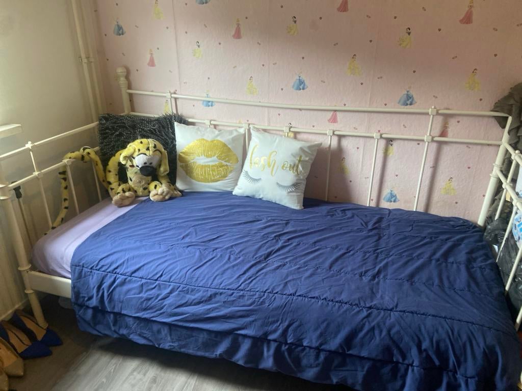 Eenpersoonsbed wit metaal inclusief matras, Ophalen, Gebruikt, 90 cm, Eenpersoons