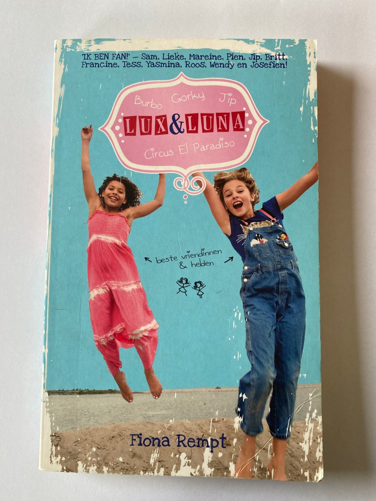 Lux & Luna: Circus El Paradiso - Fiona Rempt, Boeken, Ophalen of Verzenden, Zo goed als nieuw, Fictie