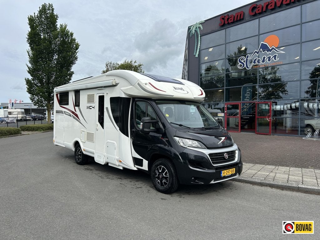 McLouis Carat 73G enkele bedden hefbed, Caravans en Kamperen, Campers, Ringverwarming, Fiat, 7 tot 8 meter, Half-integraal