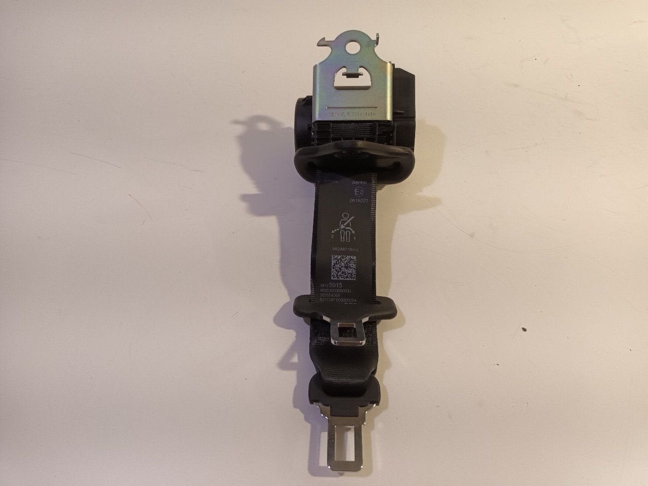 Veiligheidsgordel midden achter Opel Crossland, Auto-onderdelen, Interieur en Bekleding, Onderdelen@venauto.nl, Van der Ven Autorecycling B.V.