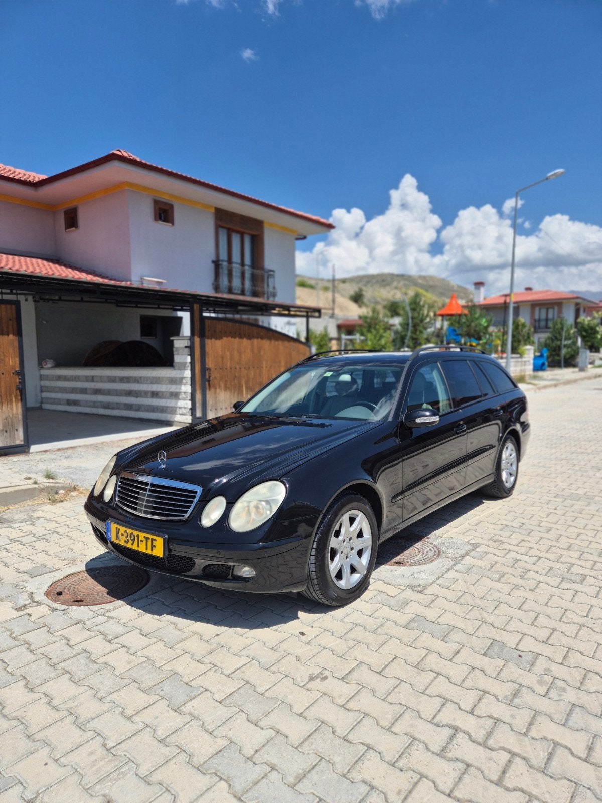 Mercedes-Benz Mercedes 2005 Zwart, Stationwagon, Particulier, 93 €/maand, Geïmporteerd