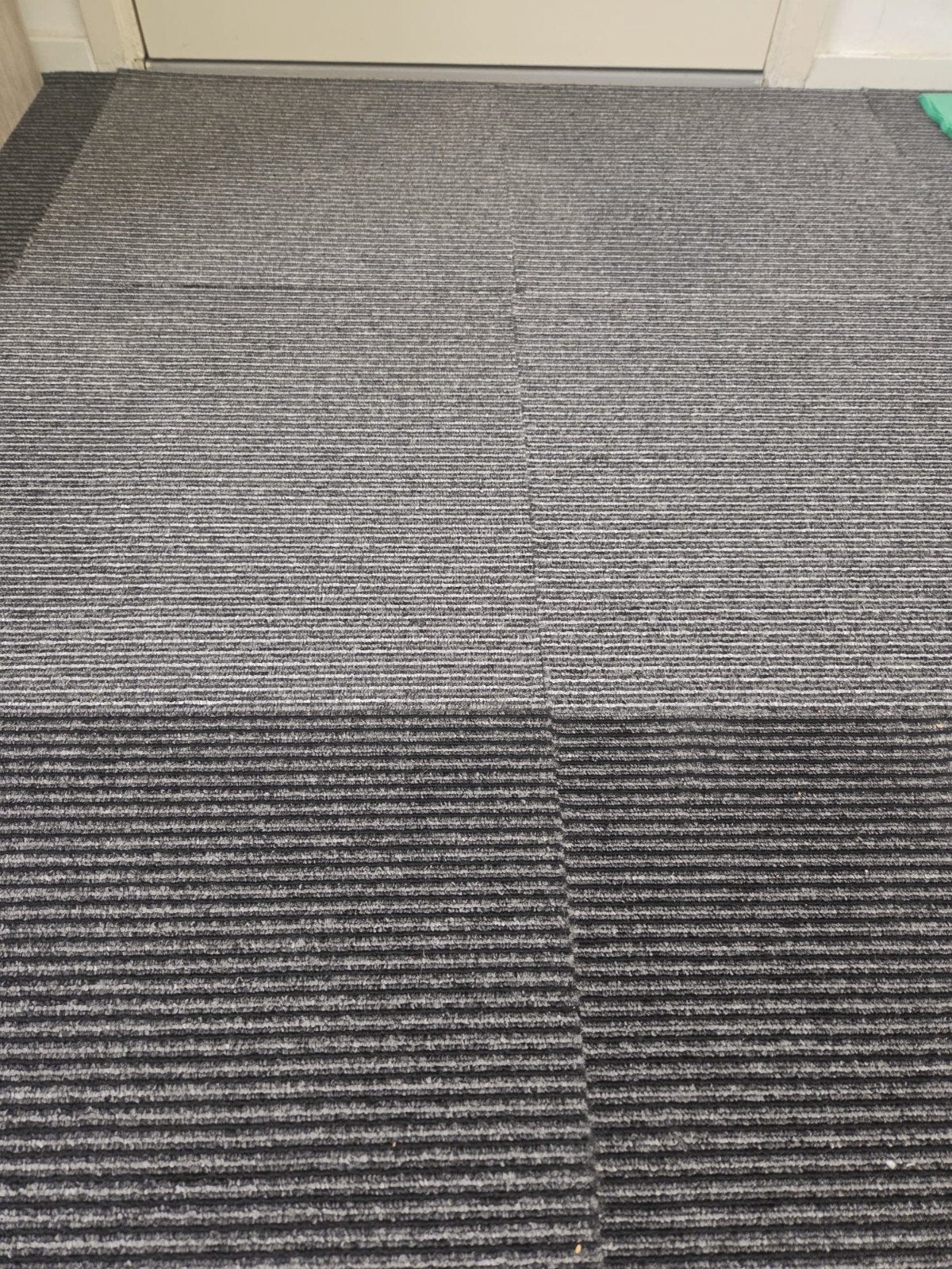 100 schone tapijttegels - Zo goed als nieuw!, 50 tot 100 cm, Vierkant, Grijs, Zo goed als nieuw