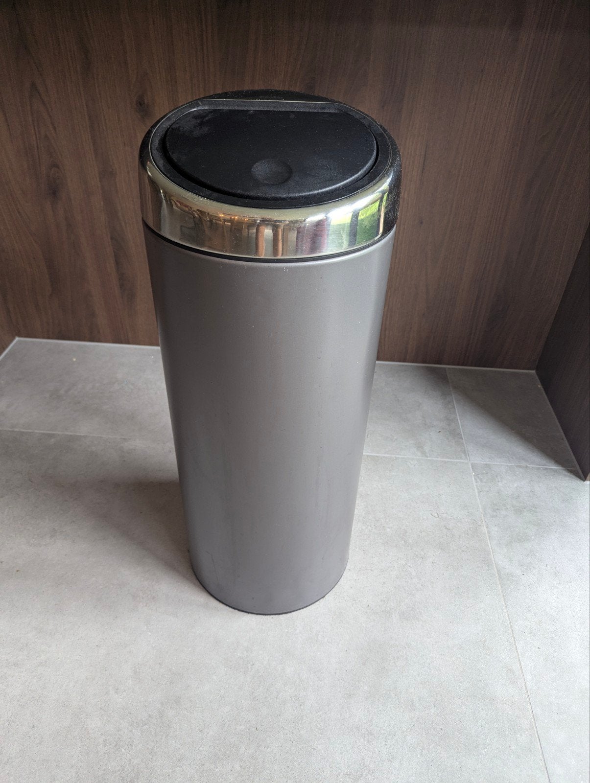Brabantia prullenbak 60L - Gebruikt maar functioneel, 40 liter of meer, Ophalen of Verzenden, Gebruikt, Metaal