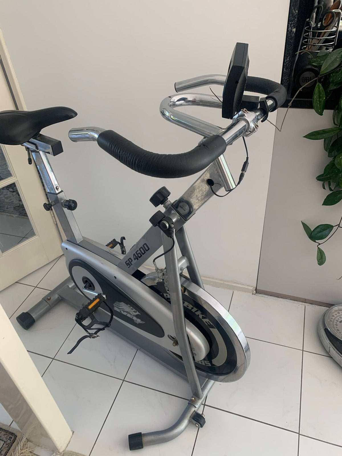 Gratis af te halen Spinningfiets, Sport en Fitness, Ophalen, Gebruikt, Spinningfiets, Metaal