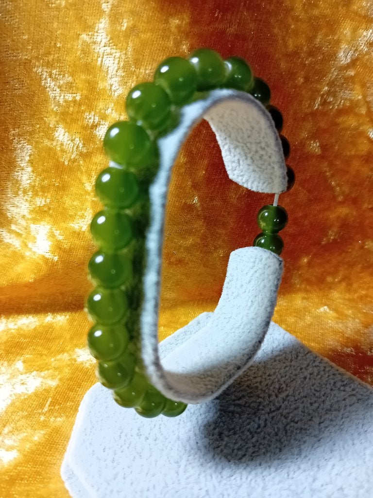 Rekbare Olijfgroene Peridoot kralen armband., Verzenden, Nieuw, Groen, Overige materialen
