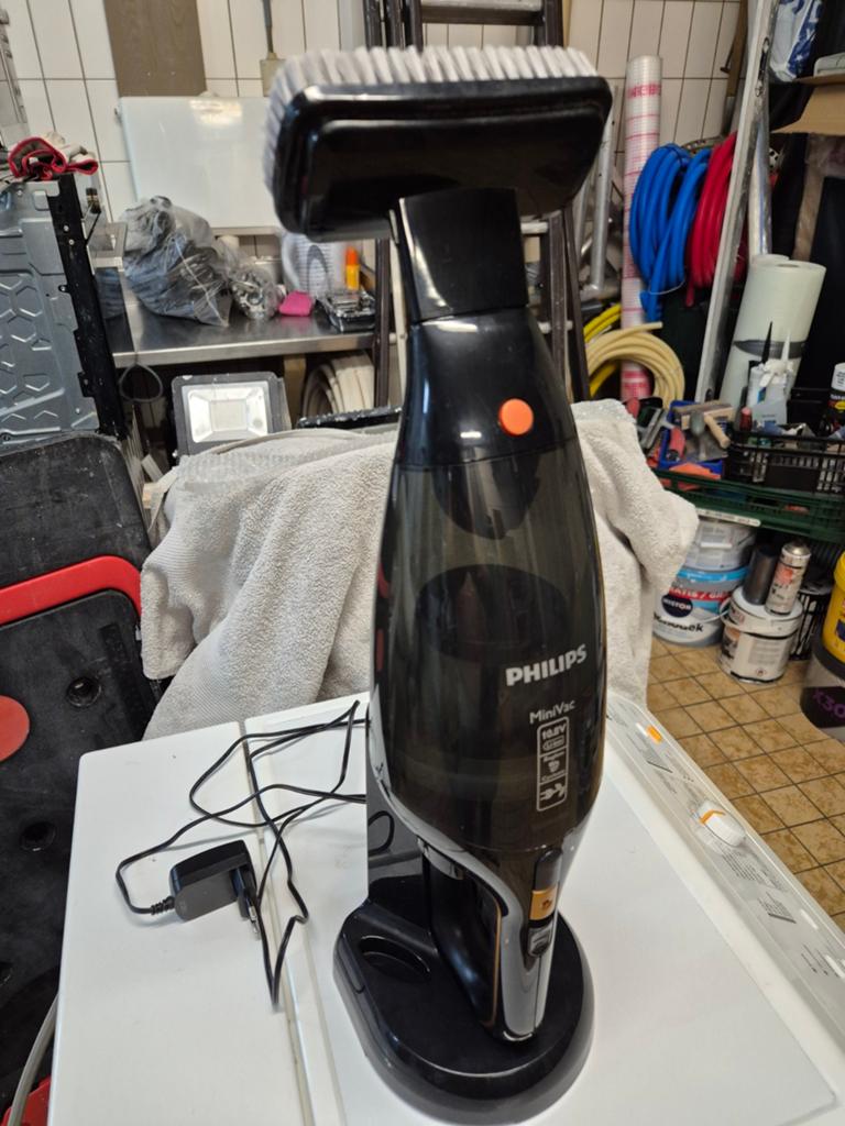 Philips MiniVac Kruimeldief - Handige Draadloze Stofzuiger, Gebruikt, Ophalen of Verzenden, Draadloos, Minder dan 1200 watt