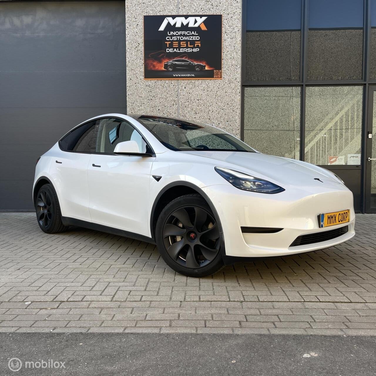 Tesla Model Y + MMX PACK + IAP, Automaat, Adaptive Cruise Control, Achterwielaandrijving, Gebruikt