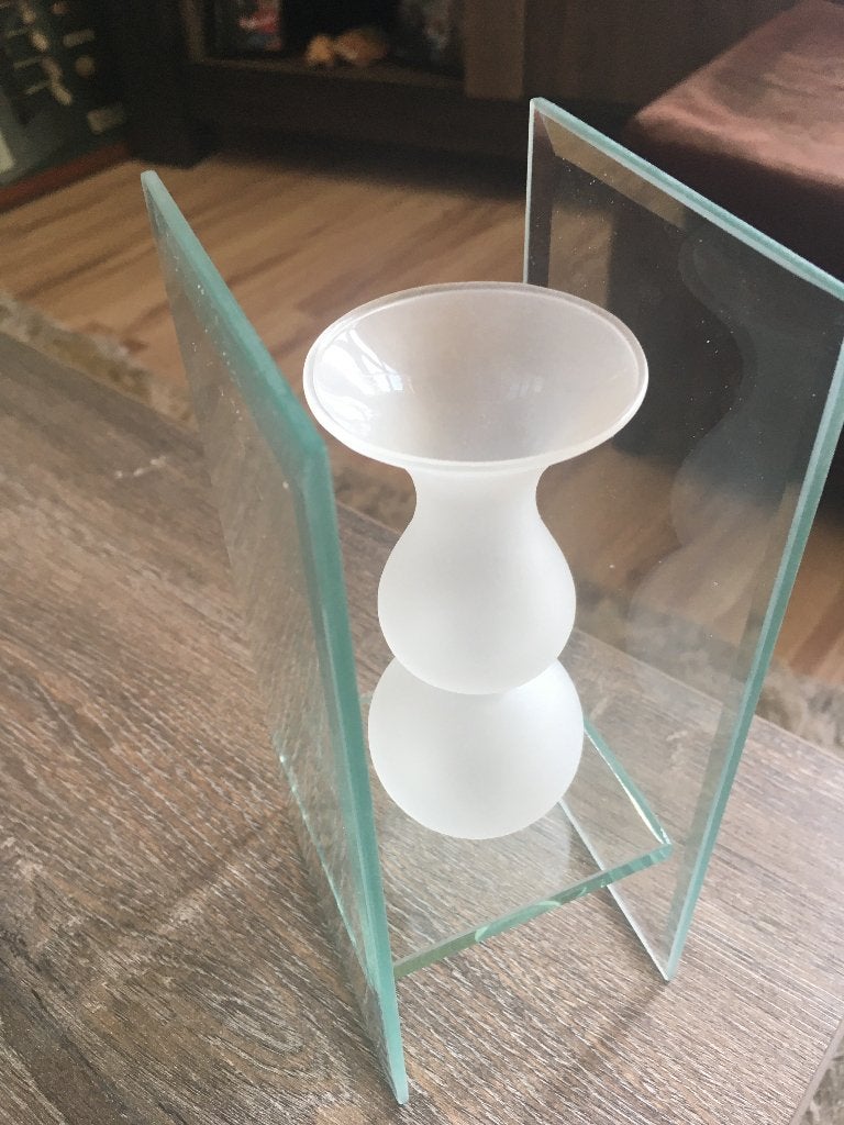 kandelaartje tussen 2 geslepen glasplaatjes, Ophalen of Verzenden, Zo goed als nieuw, Wit, Overige materialen