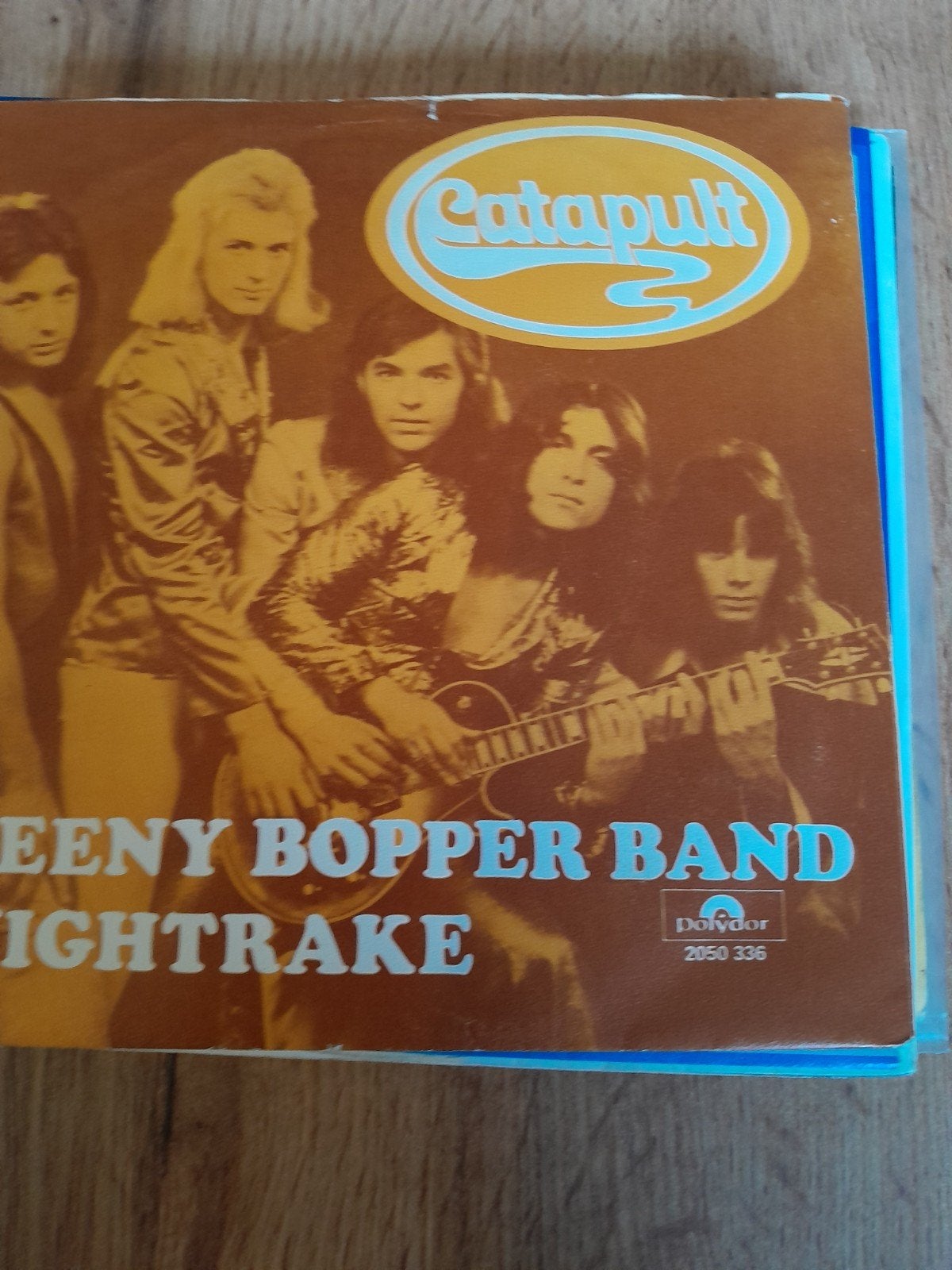 catapult 7inch teeny bopper band, Ophalen of Verzenden, Zo goed als nieuw, Pop