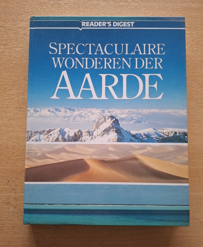 Boek Spectaculaire wonderen der Aarde, Ophalen of Verzenden, Zo goed als nieuw, Natuur algemeen, Reader's Digest