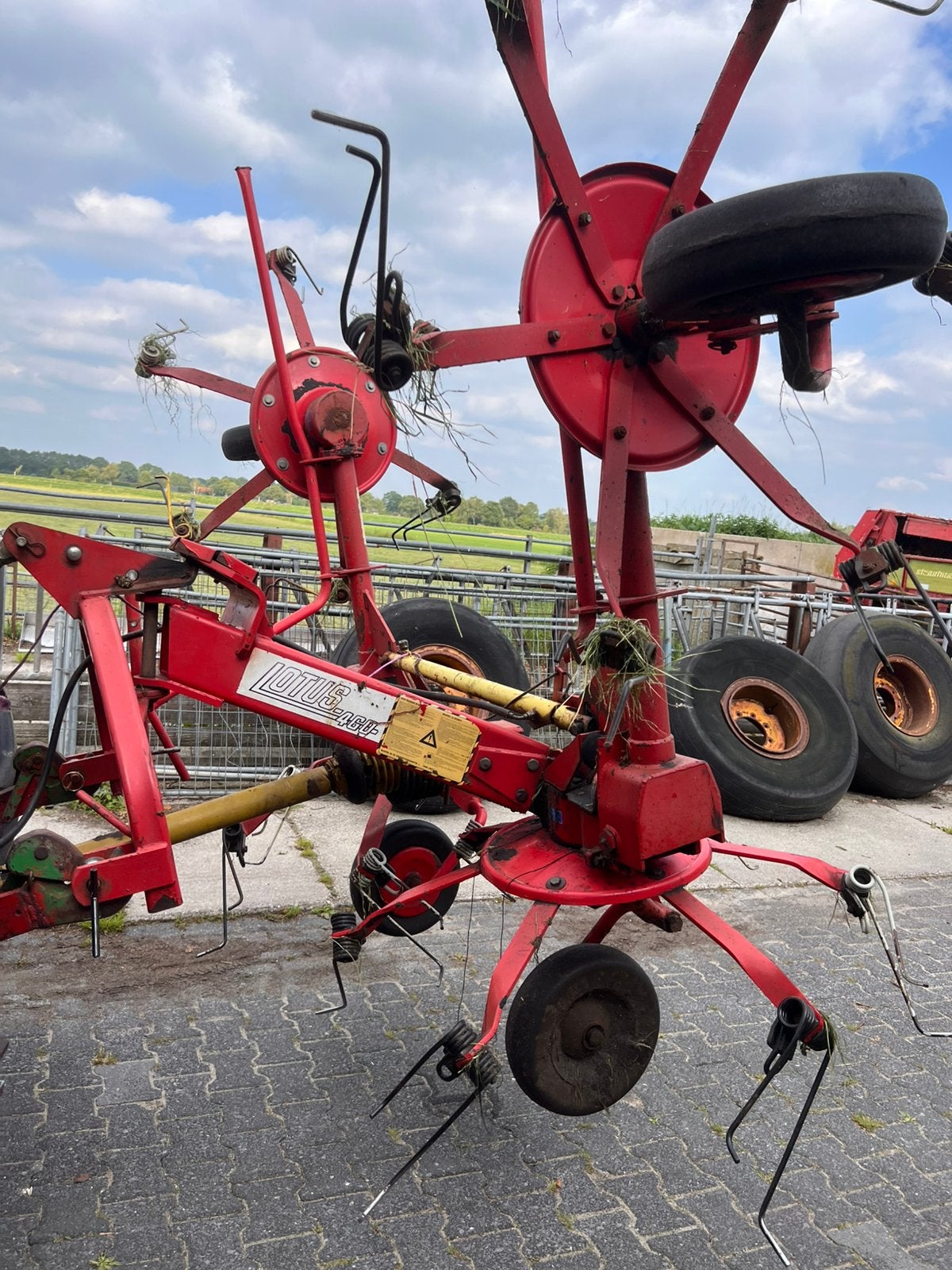 Lely Lotus 460 hydro schudder, Ophalen, Weidebouw