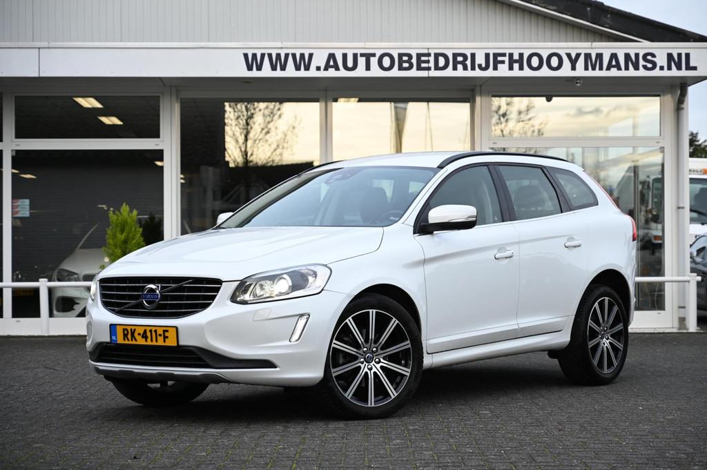 Volvo XC60 2.0 D3 Momentum Xenon Trekhaak 20" Velgen, Auto's, Volvo, Voorwielaandrijving, Stof, 4 cilinders, Wit