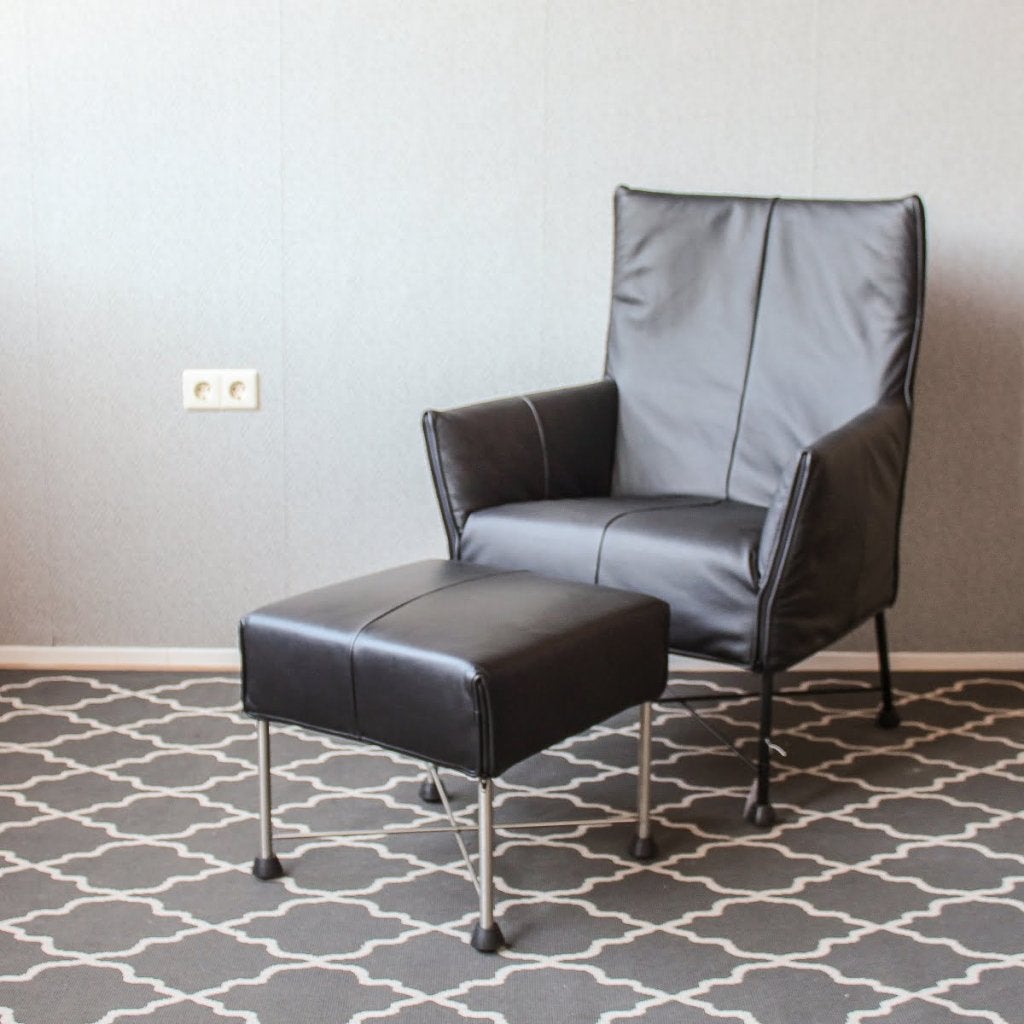 Montis Charly fauteuils zwart leder + hocker, Niet ingevuld, Zo goed als nieuw, Niet ingevuld, Niet ingevuld