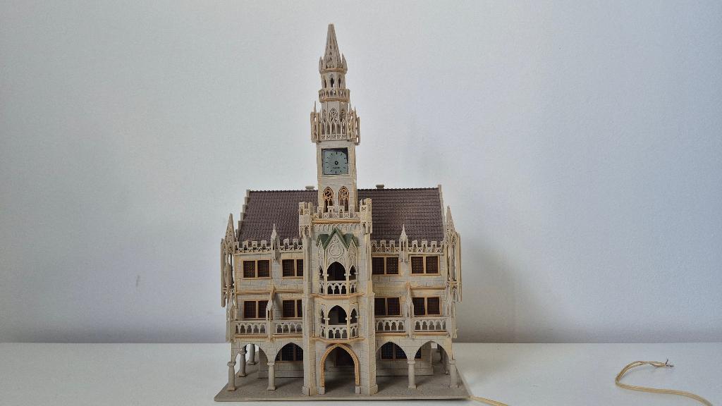 Vollmer 43760 H0 Stadhuis grote stad met klok, Hobby en Vrije tijd, Ophalen of Verzenden, Gelijkstroom of Wisselstroom, Brug, Tunnel of Gebouw