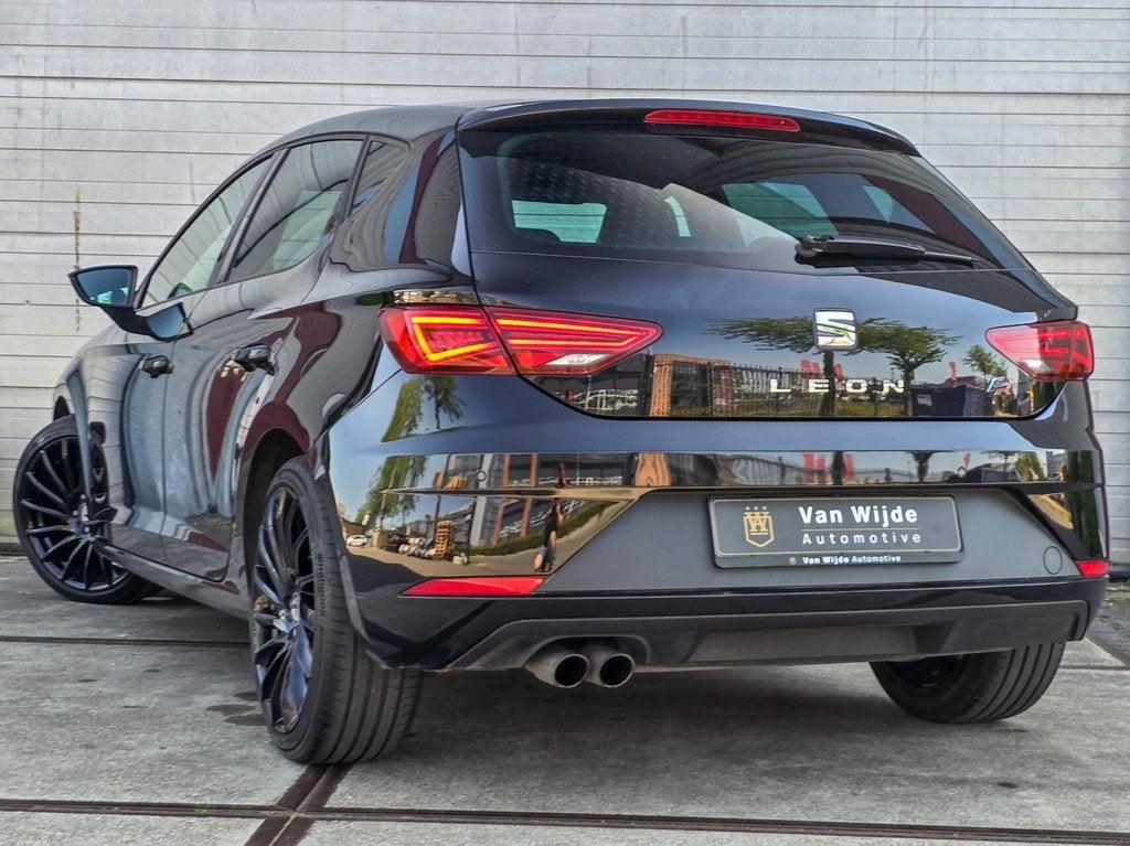 SEAT LEON 1.4 FR AUTOMAAT|CARPLAY|ACC|SFEER|18''LMV, Auto's, Gebruikt, Zwart, 4 cilinders, 150 pk
