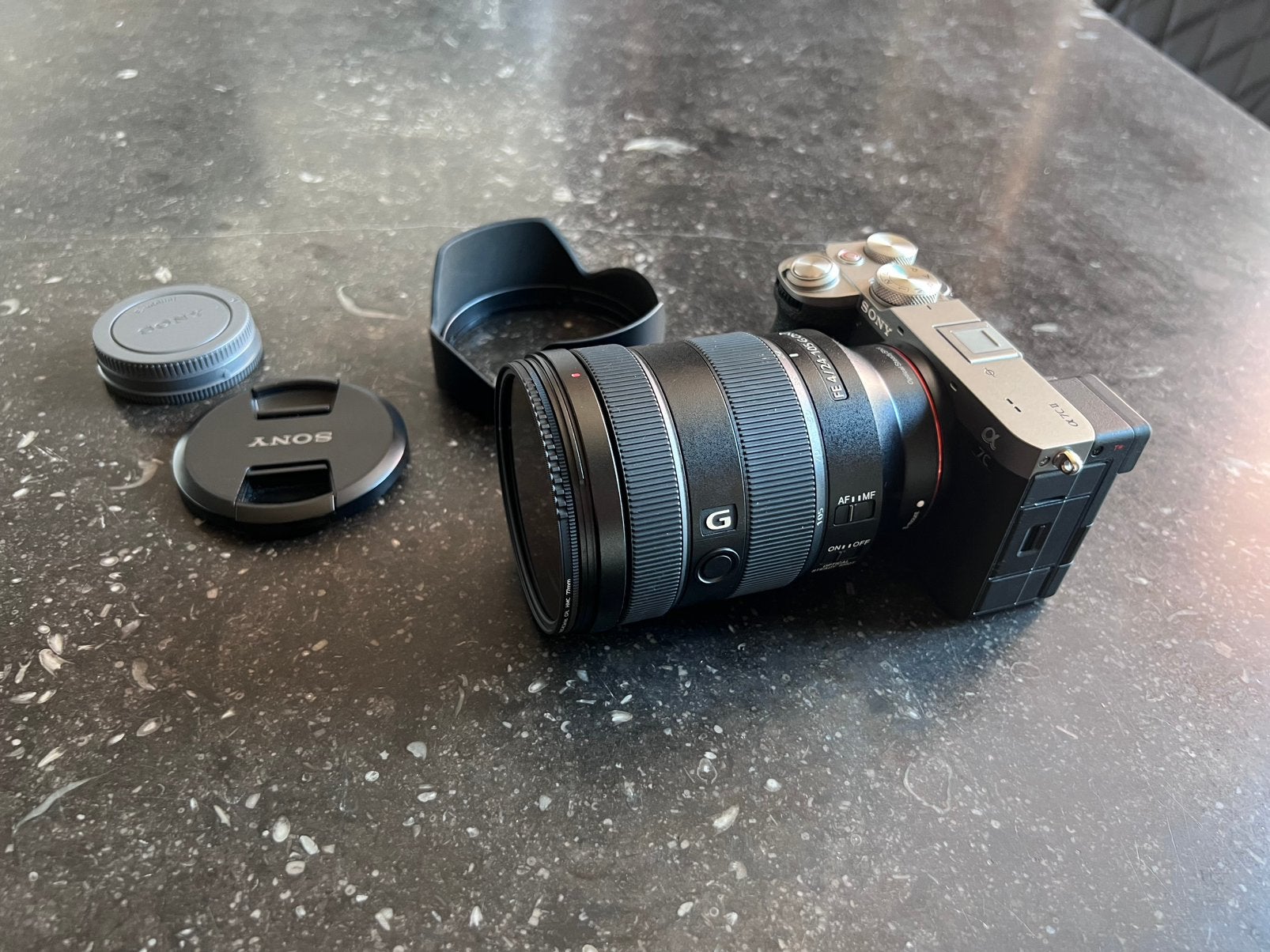 Sony A7C II + sony 24-105, Audio, Tv en Foto, Fotocamera's Digitaal, Ophalen, Beeldstabilisatie, 33 megapixels, Zo goed als nieuw