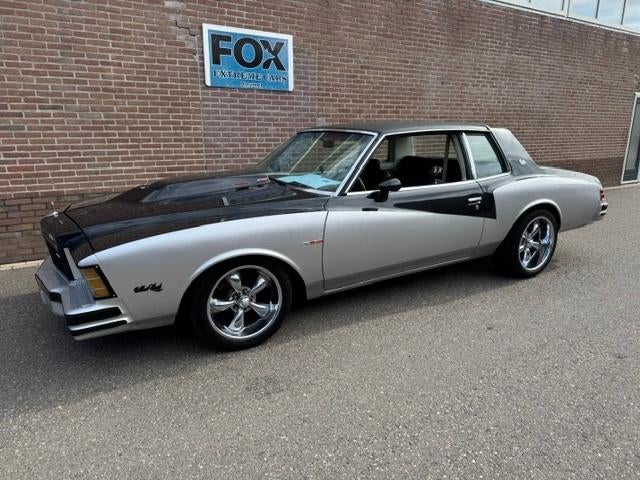 Chevrolet Monte Carlo 5700 V8 Turbo  AUT 1979, Auto's, Automaat, Achterwielaandrijving, Zwart, Overige kleuren