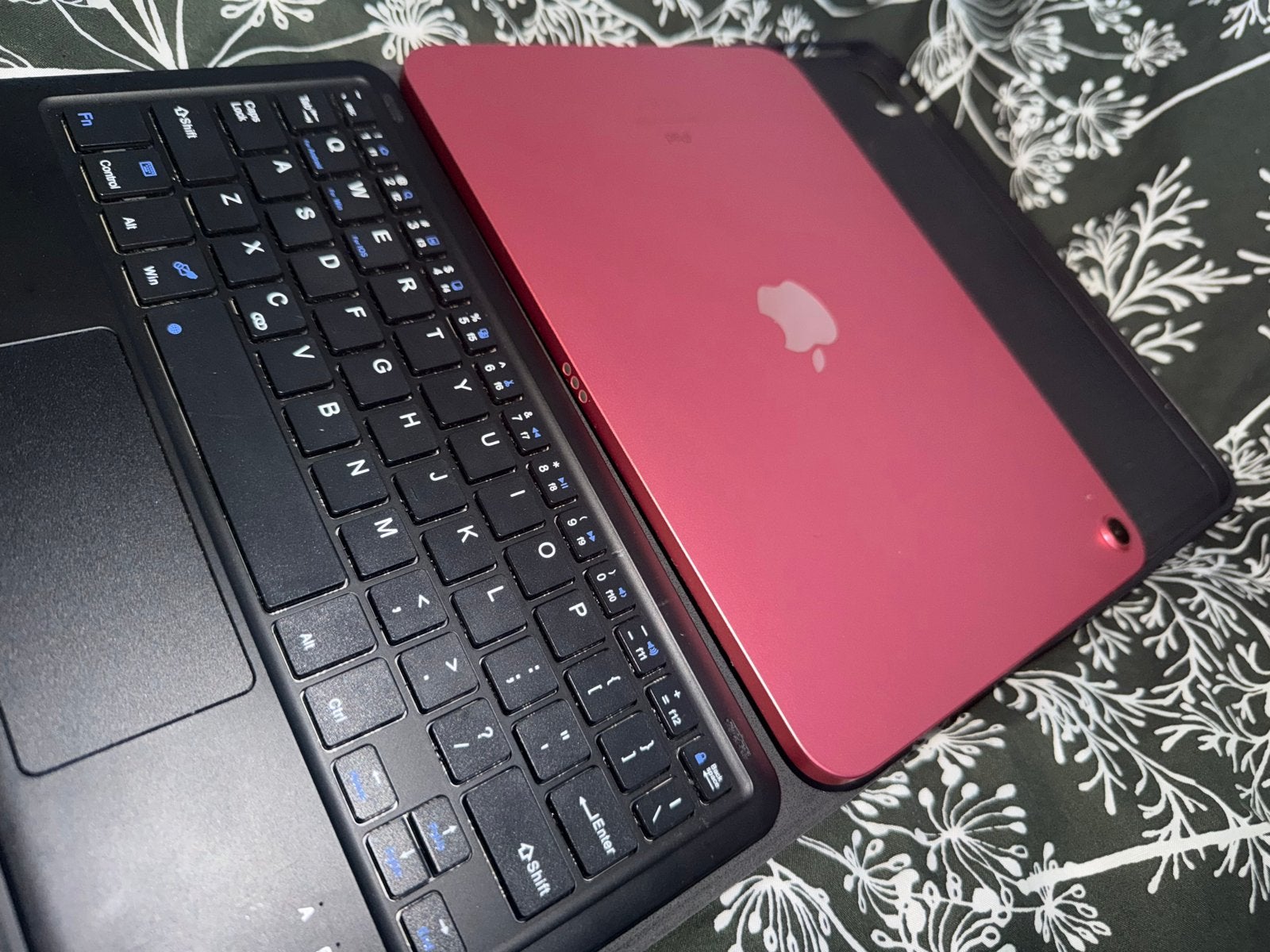 Foto 3 van Apple iPad (10e generatie) 64GB Wi-Fi - Roségoud