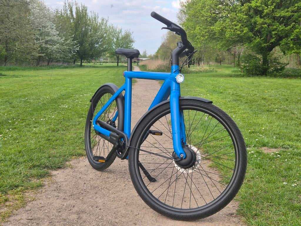 Custom VanMoof S5 diepblauw, werkende staat!, Fietsen en Brommers, Elektrische fietsen, Ophalen of Verzenden, Zo goed als nieuw