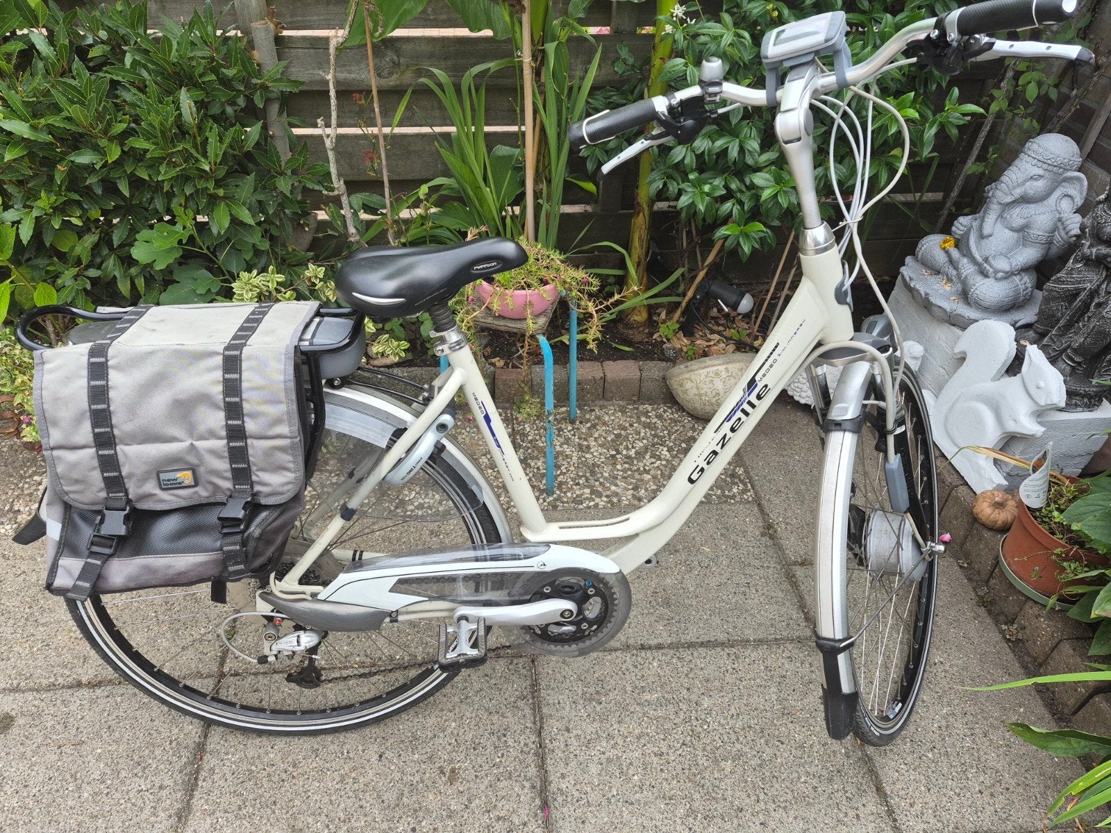 Gazelle medeo xtra ennergy, Fietsen en Brommers, Elektrische fietsen, 47 tot 51 cm, Ophalen, Zo goed als nieuw, Gazelle