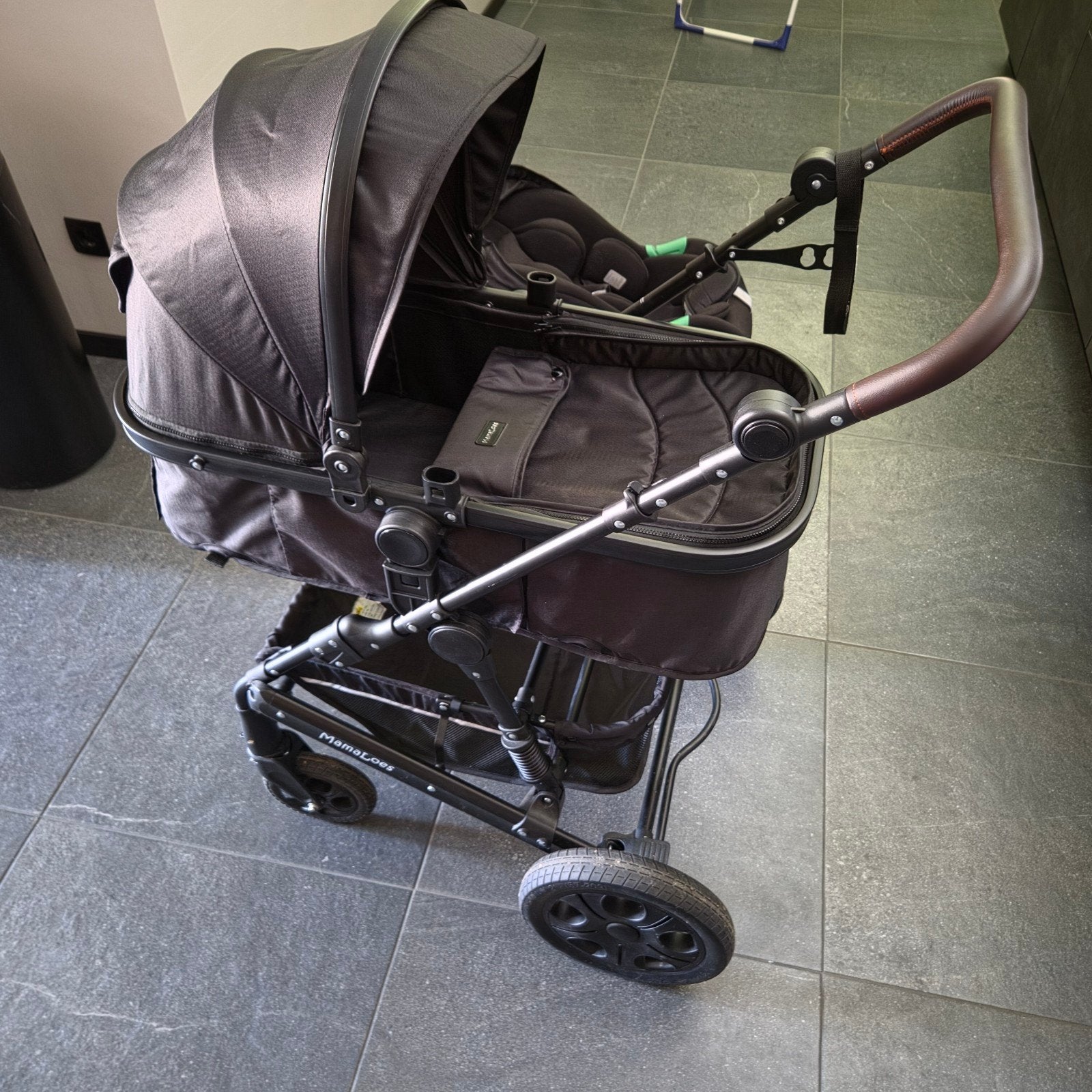 mama loes - 3 in 1 kinderwagen! slechts paar keer gebruikt, Kinderen en Baby's, Zo goed als nieuw, Met reiswieg, Ophalen, Kinderwagen