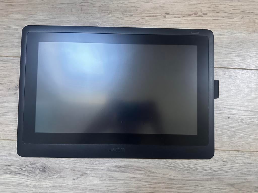 Wacom Cintiq 16 tekentablet beeldscherm (15.6 inch), Computers en Software, Tekentablets, Ophalen of Verzenden, Zo goed als nieuw