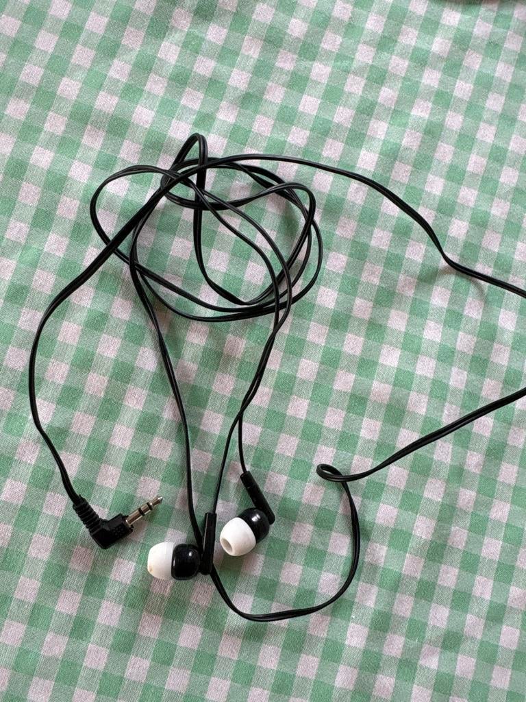 Bedrade oordopjes met 3.5mm jack - Zwart/Wit, Audio, Tv en Foto, Koptelefoons, Ophalen, Gebruikt, Overige merken